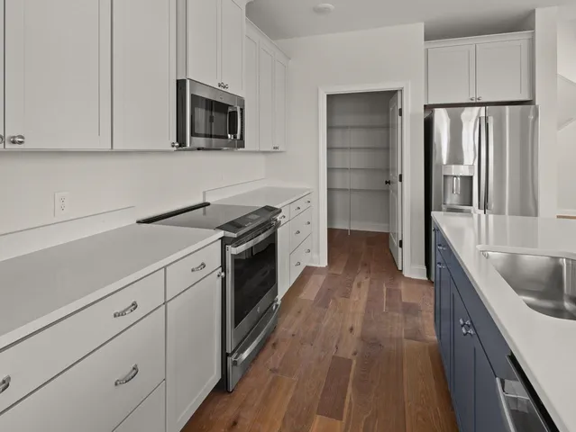 $725,000 | 25 Mabel Way, South Burlington, VT 05403