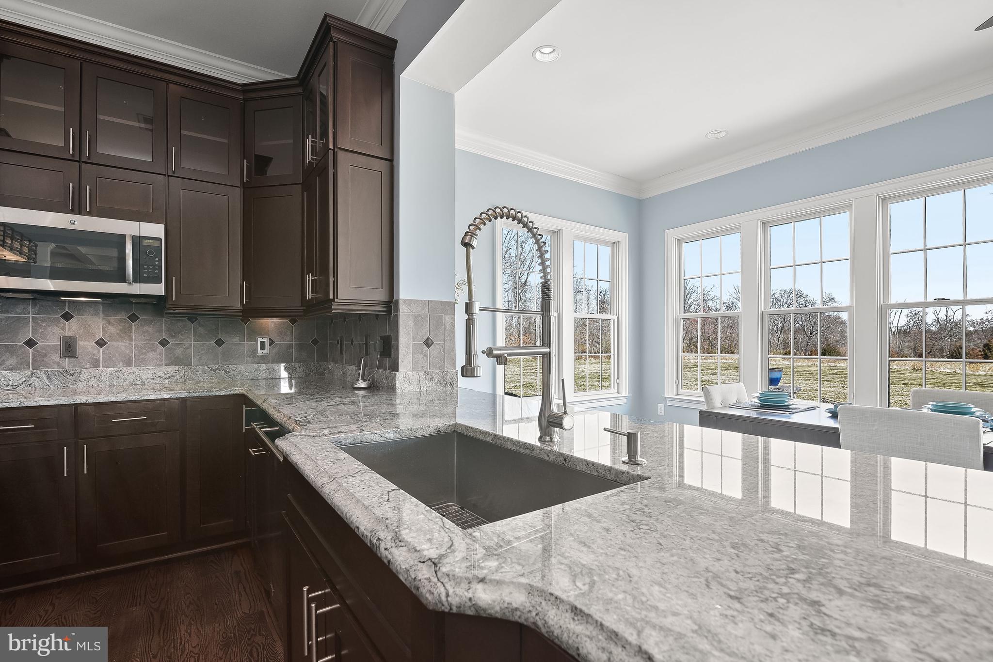 21151 Mill Branch Drive Leesburg, VA 20175 - Photo 36 of 132 Gourmet Wrap-around Kitchen