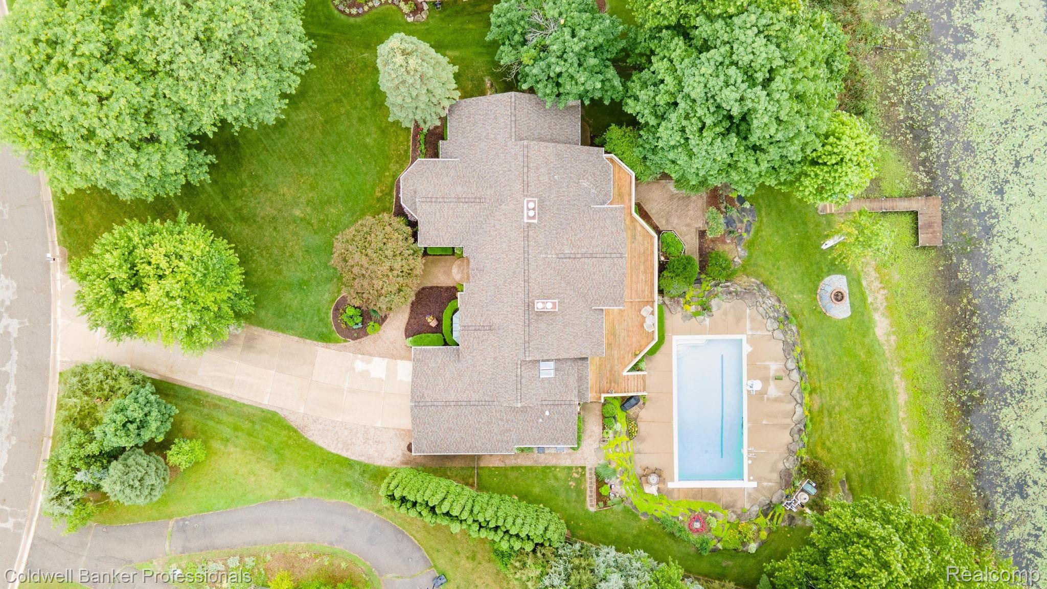 424 Orchard Ridge Drive Lake Orion, MI 48362 - Photo 41 of 44 Over .6 acres of land