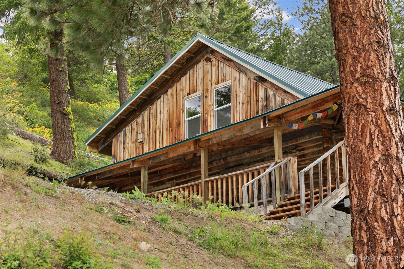 9381 Forest Service 7410 Road Cashmere, WA 98815 - Photo 9 of 40 Gallery Image 9