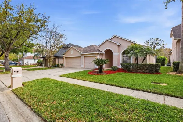 $700,000 | 18733 Chopin Drive, Lutz, FL 33558