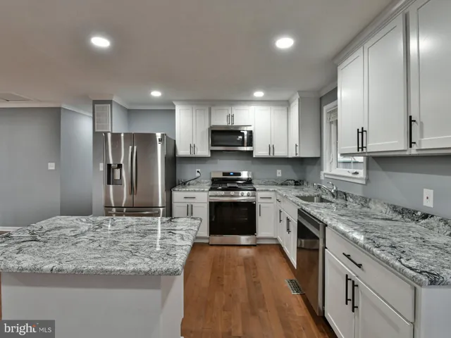 $2,450 | 8106 Murray Hill Drive, Unit (MAIN LEVEL), Fort Washington, MD 20744