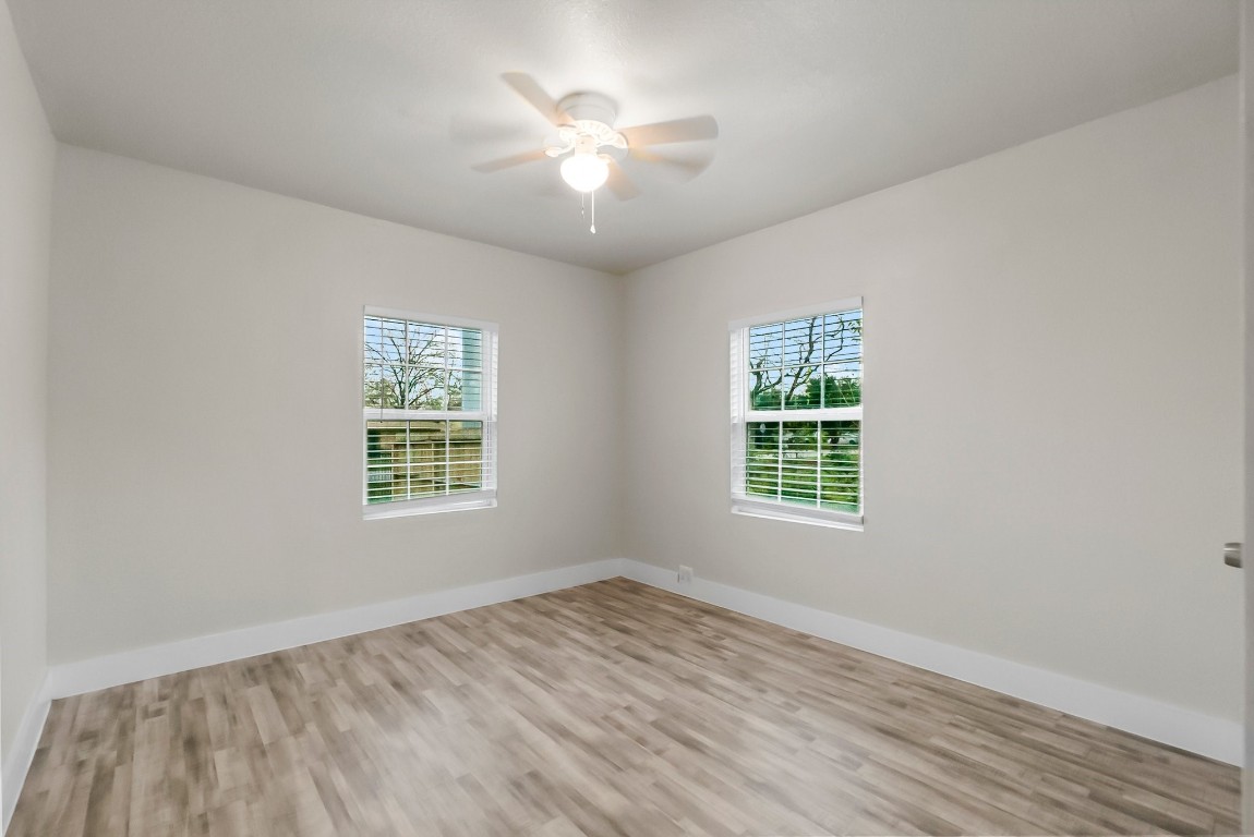 4622 Firnat Street Houston, TX 77016 - Photo 16 of 26