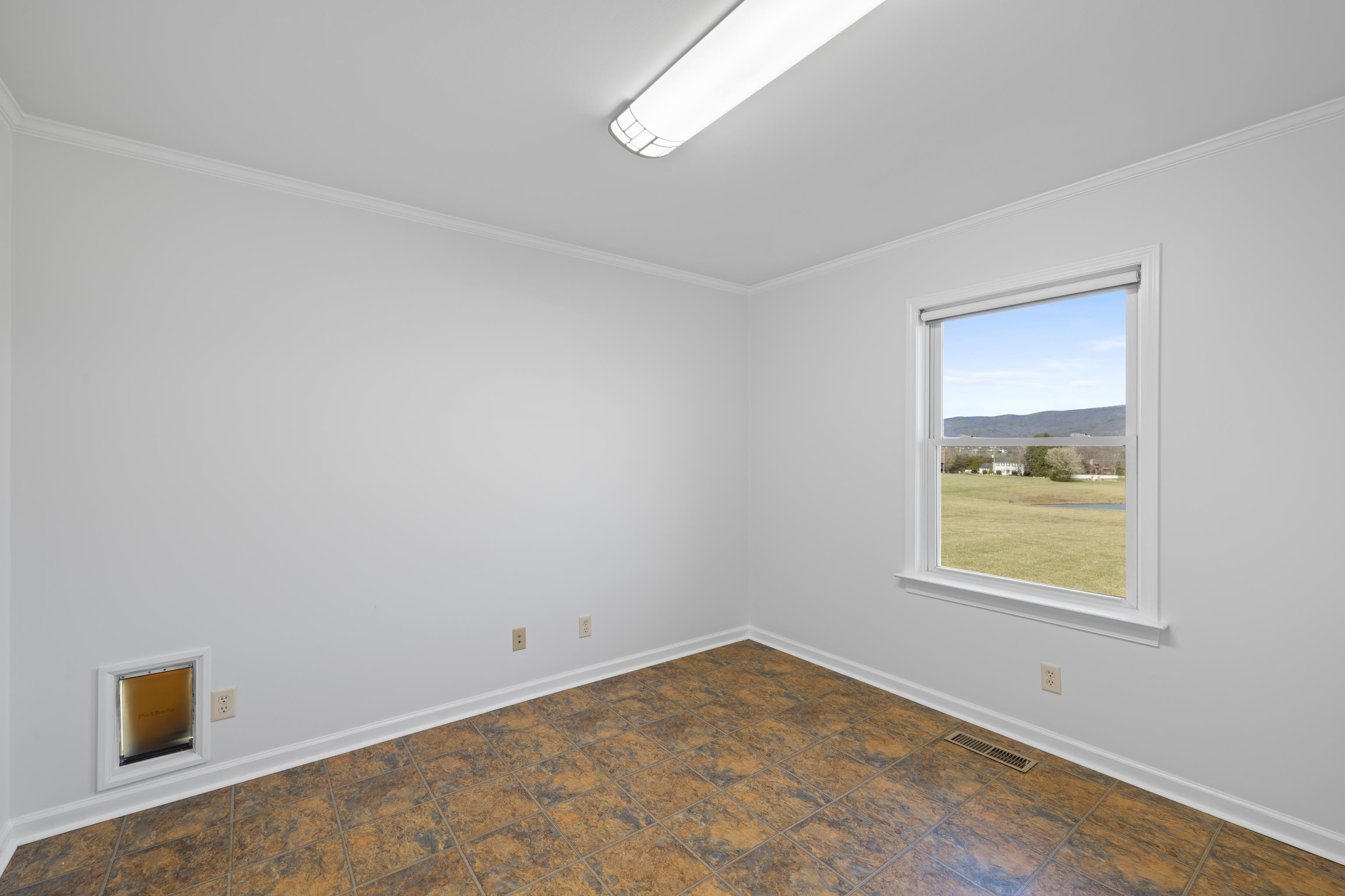 810 Rockfish Road Waynesboro, VA 22980 - Photo 45 of 71 Gallery Image 45