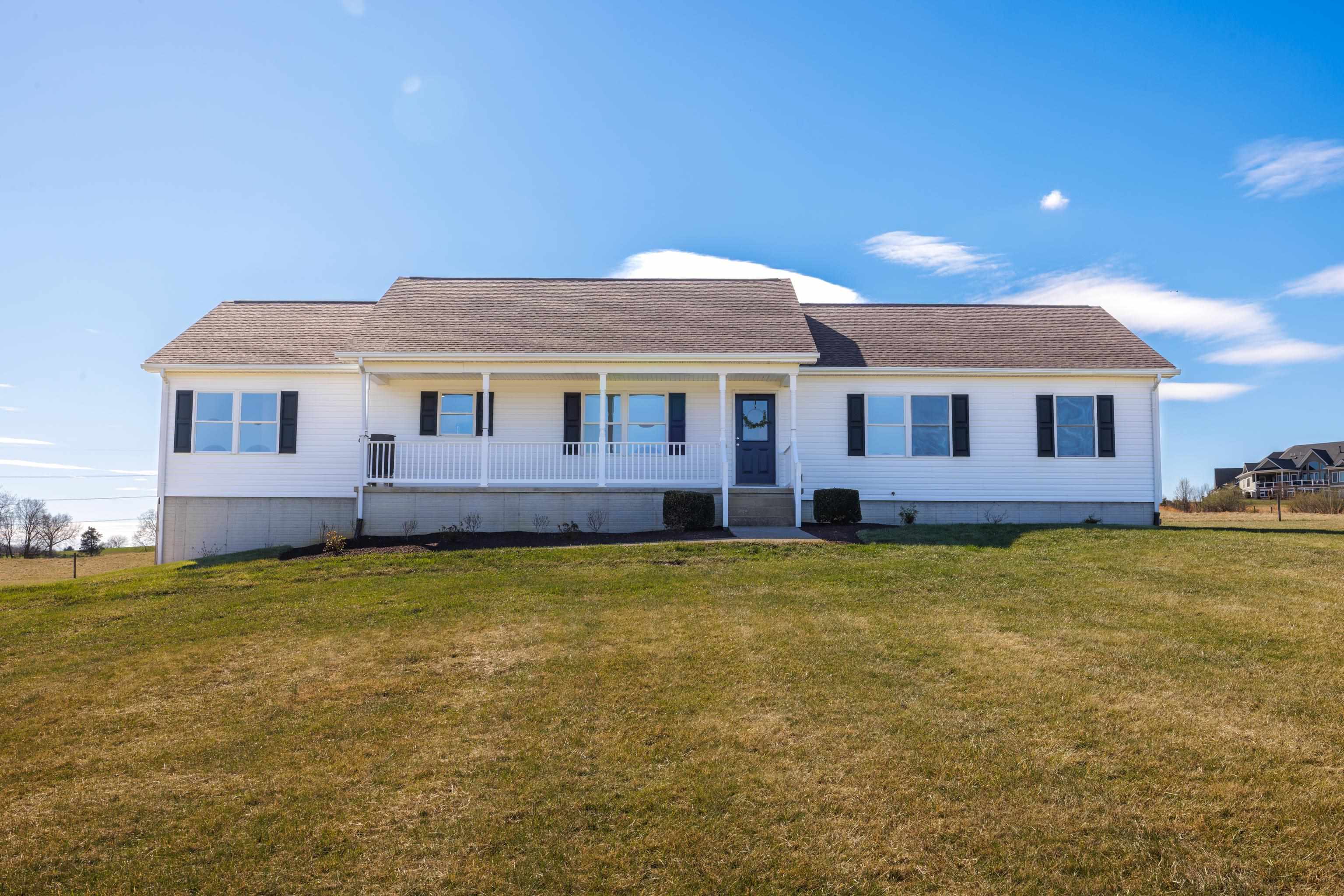 810 Rockfish Road Waynesboro, VA 22980 - Photo 5 of 71 Gallery Image 5