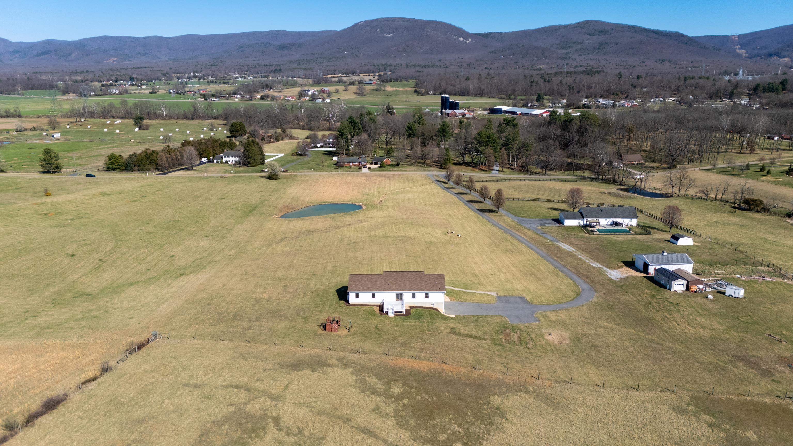 810 Rockfish Road Waynesboro, VA 22980 - Photo 64 of 71 Gallery Image 64