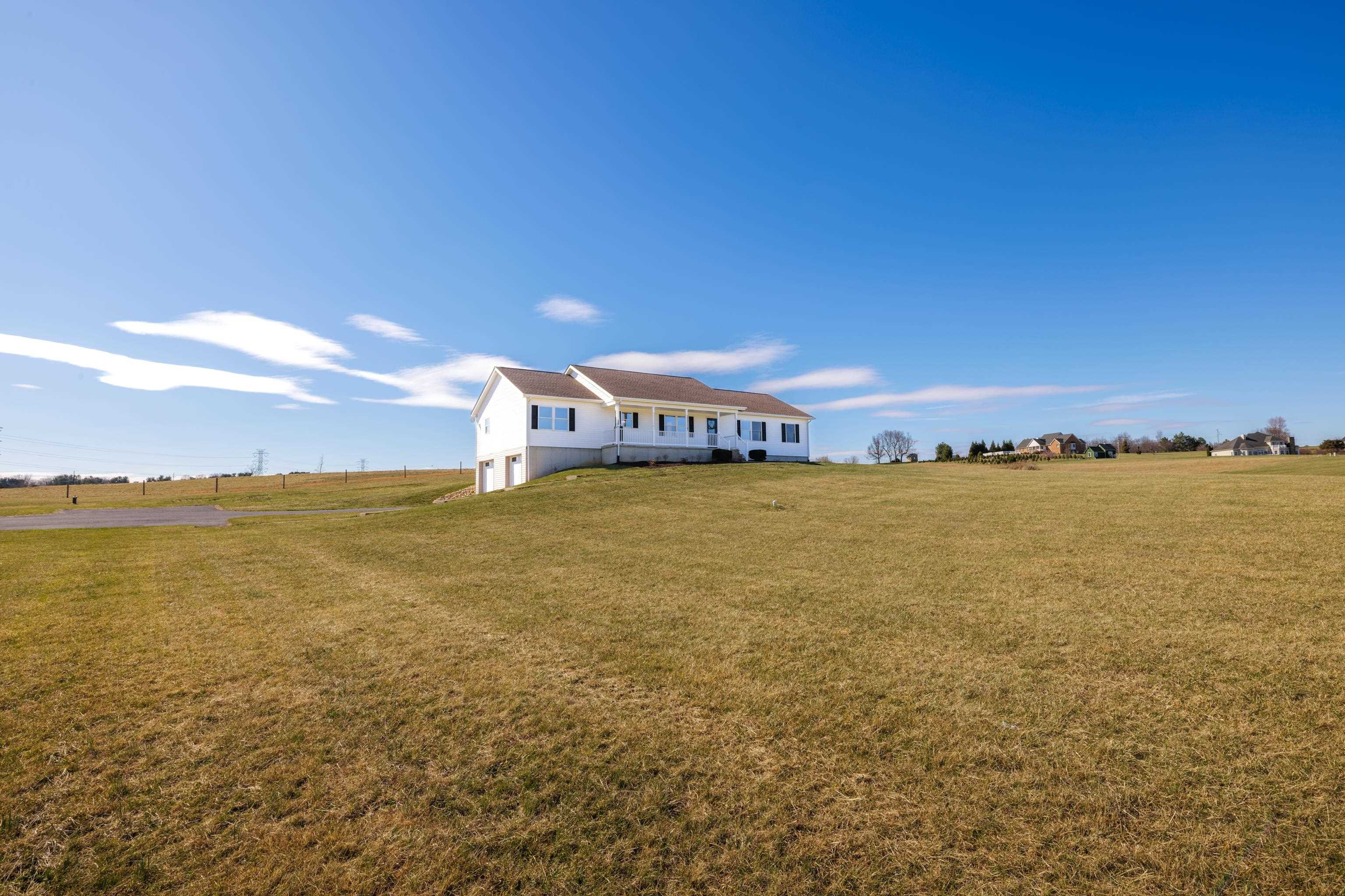 810 Rockfish Road Waynesboro, VA 22980 - Photo 7 of 71 Gallery Image 7