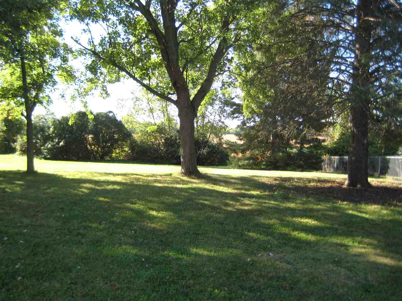 209 Worth Road Auburn, IN 46706 - Photo 2 of 12 Gallery Image 2