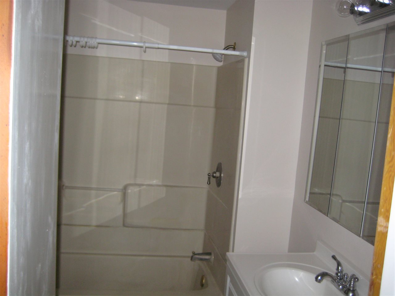 209 Worth Road Auburn, IN 46706 - Photo 11 of 12 Gallery Image 11