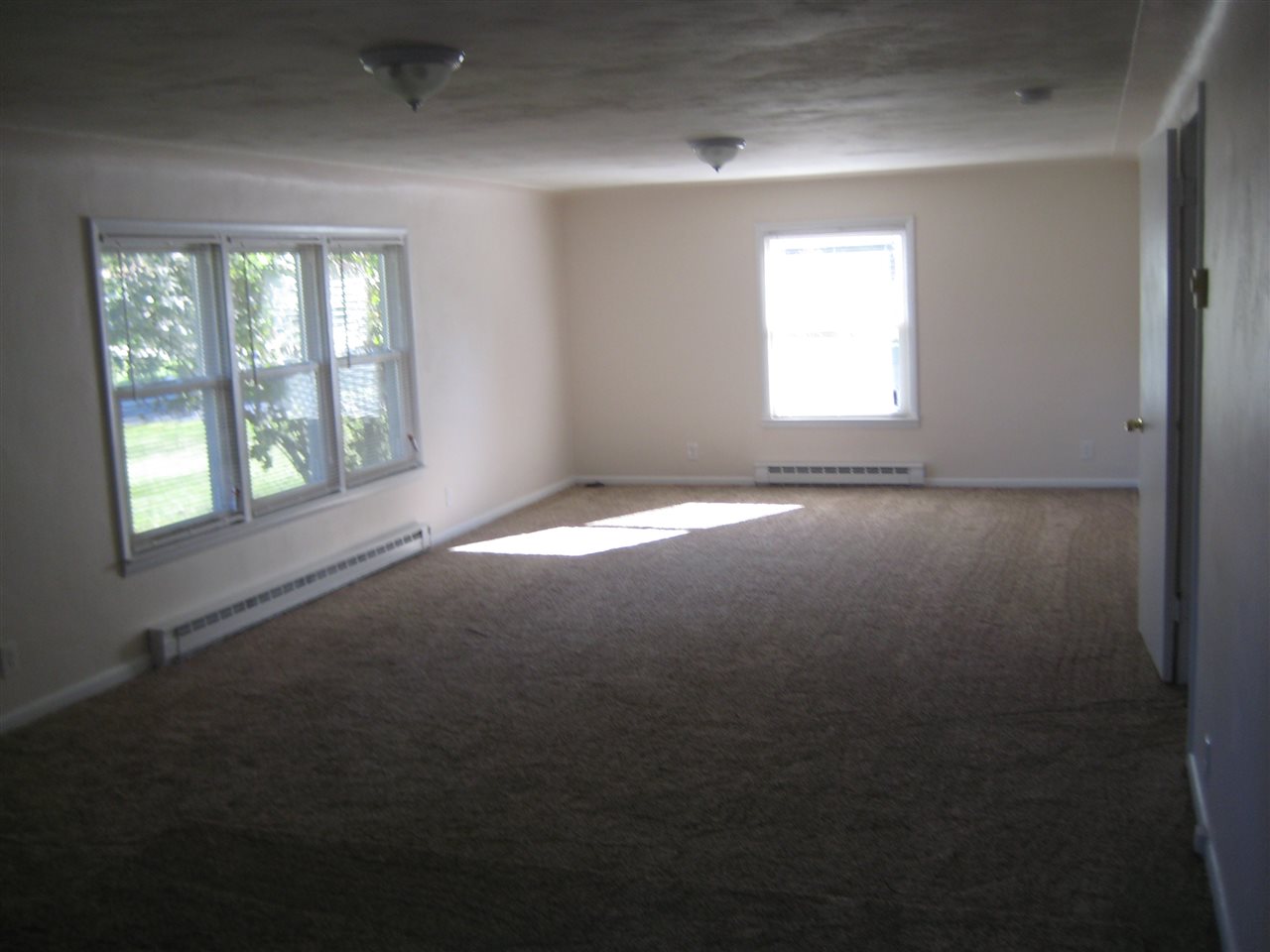 209 Worth Road Auburn, IN 46706 - Photo 5 of 12 Gallery Image 5