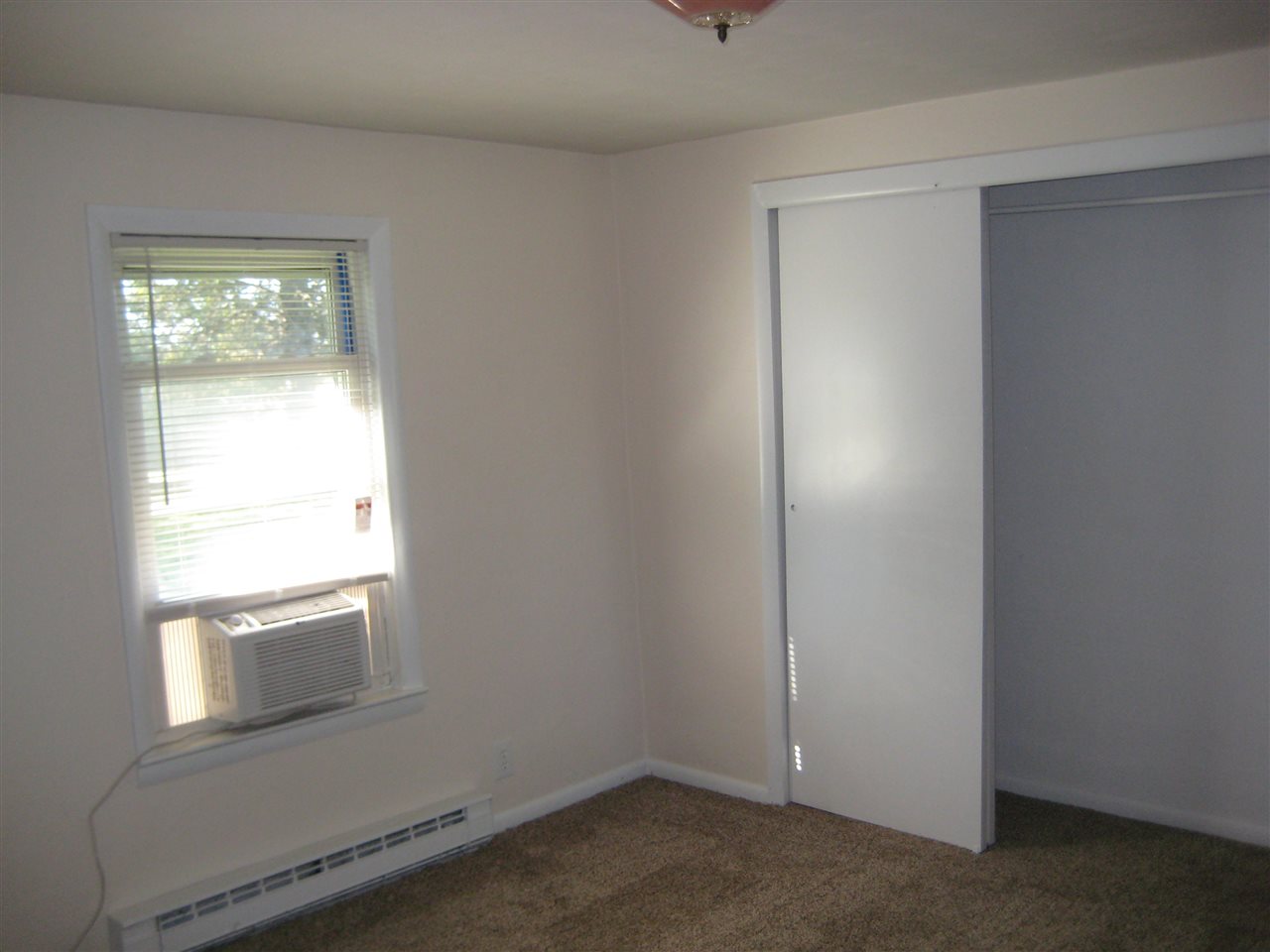 209 Worth Road Auburn, IN 46706 - Photo 8 of 12 Gallery Image 8