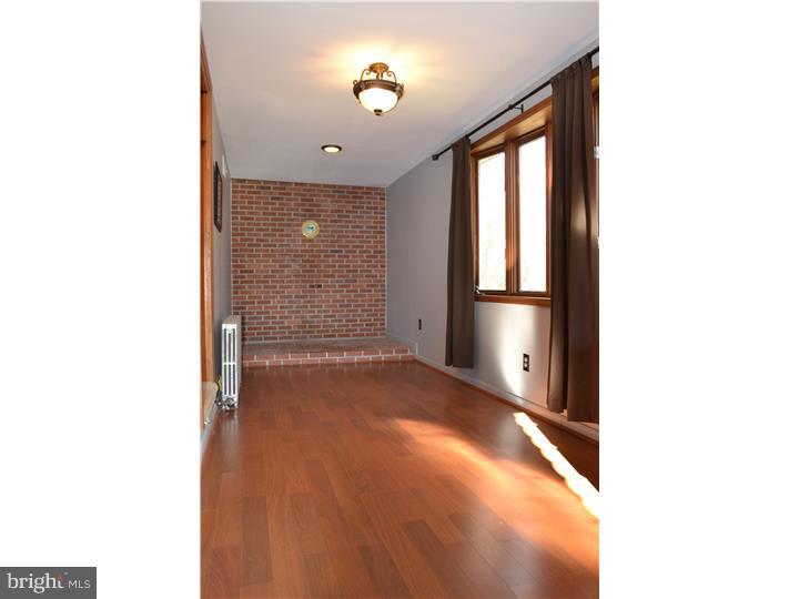 169 Kaolin Road Coatesville, PA 19320 - Photo 3 of 23 Enclosed Porch