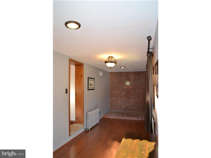 169 Kaolin Road Coatesville, PA 19320 - Photo 4 of 23 Enclosed Porch