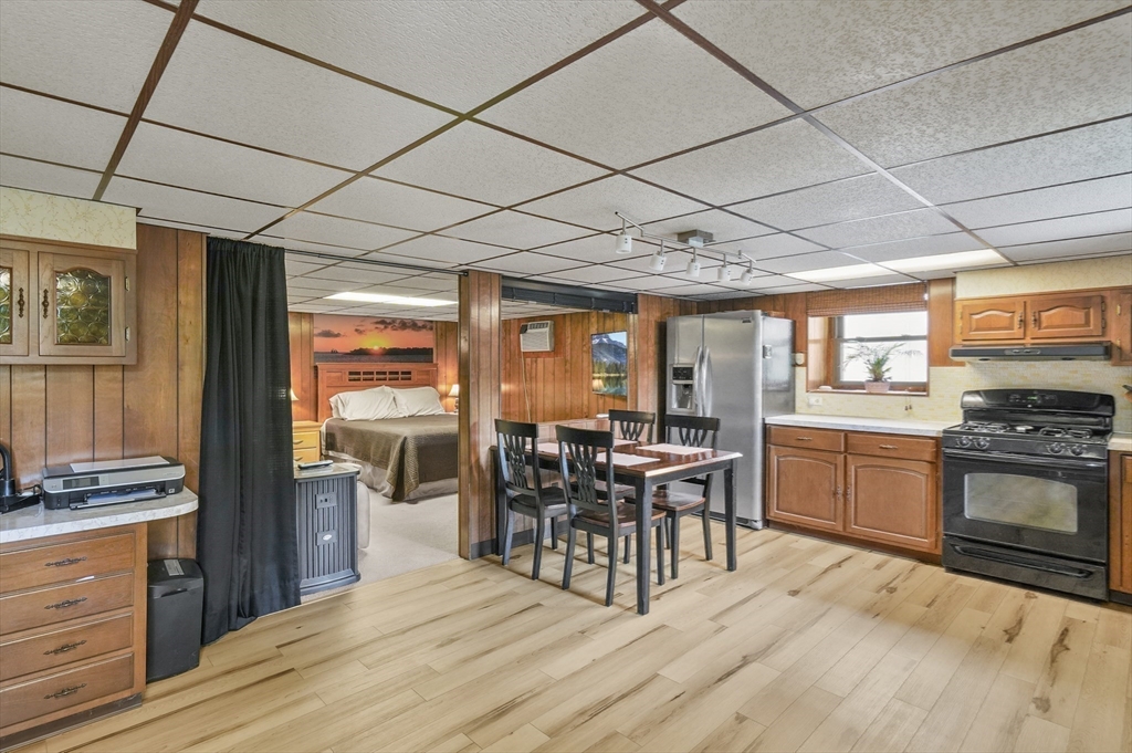 25 Locust Avenue Worcester, MA 01604 - Photo 27 of 40 Gallery Image 27
