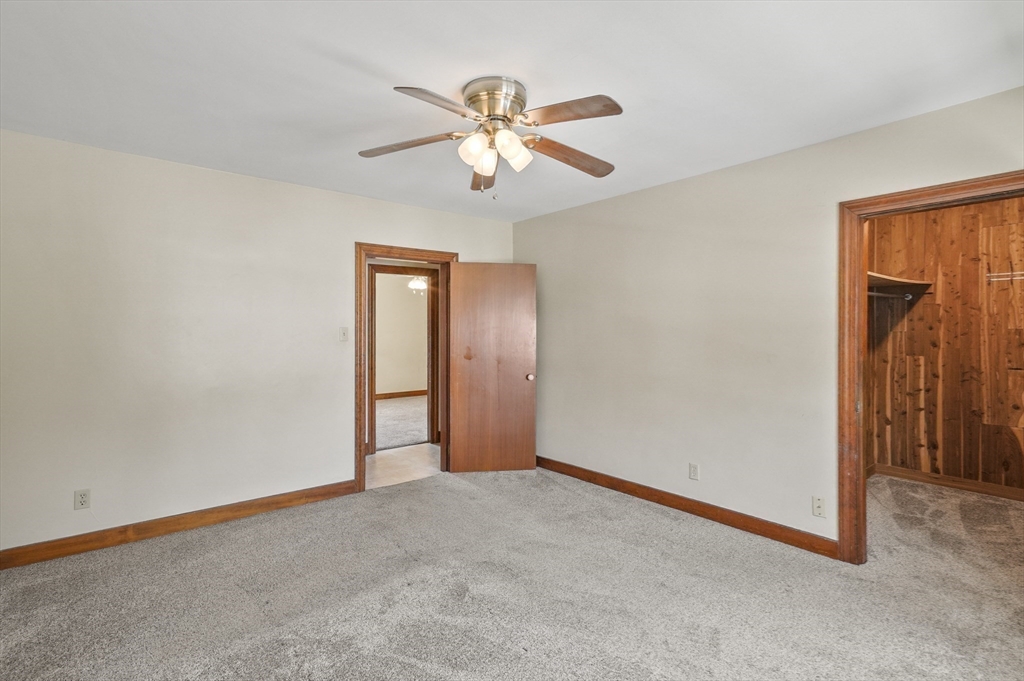 25 Locust Avenue Worcester, MA 01604 - Photo 5 of 40 Gallery Image 5