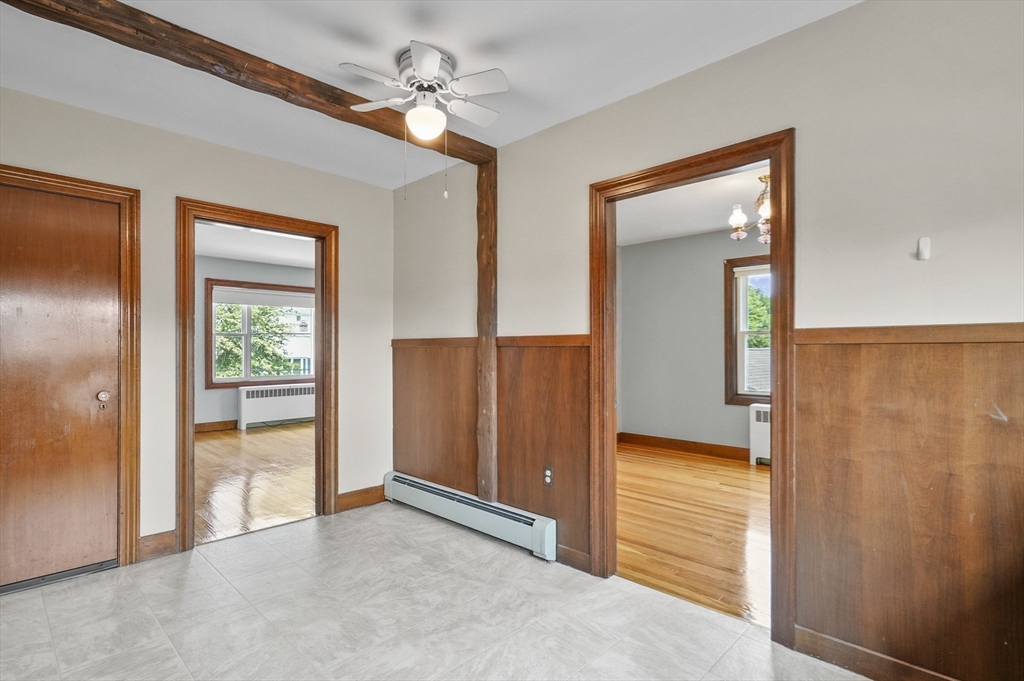 25 Locust Avenue Worcester, MA 01604 - Photo 8 of 40 Gallery Image 8