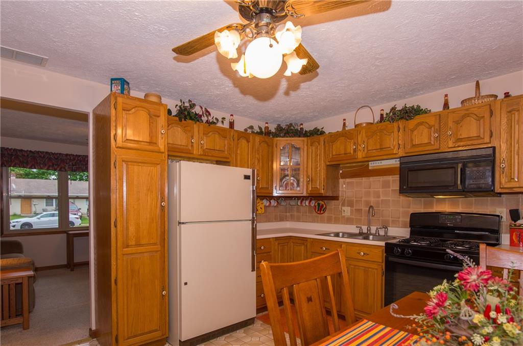 1502 Roberts Road Franklin, IN 46131 - Photo 14 of 20 Gallery Image 14