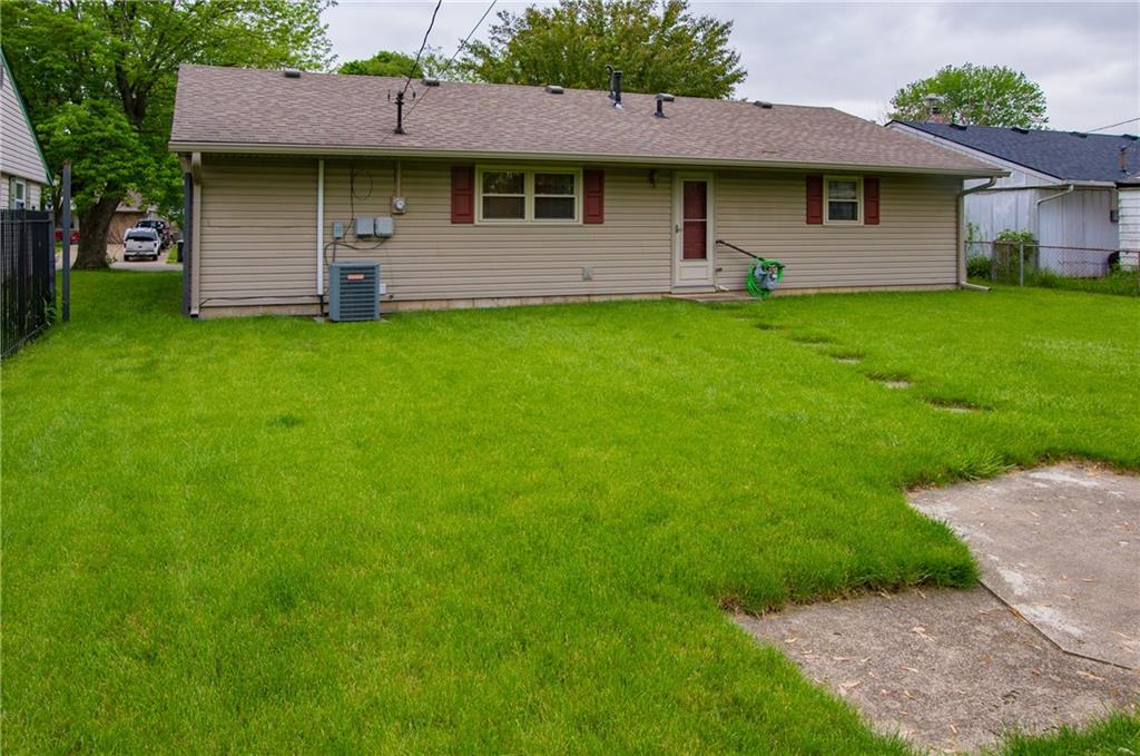 1502 Roberts Road Franklin, IN 46131 - Photo 19 of 20 Gallery Image 19