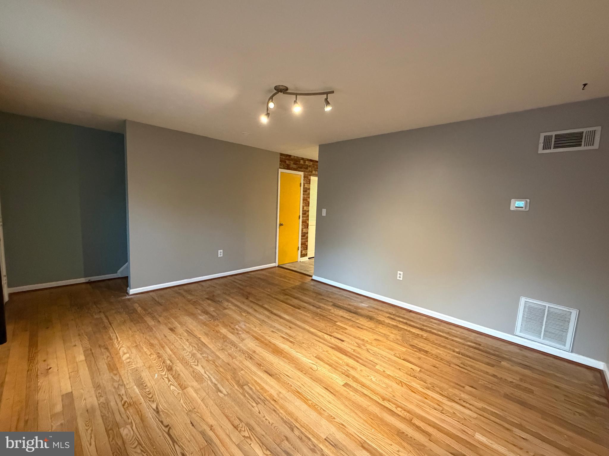 204 Brunswick Road Stephens City, VA 22655 - Photo 4 of 17