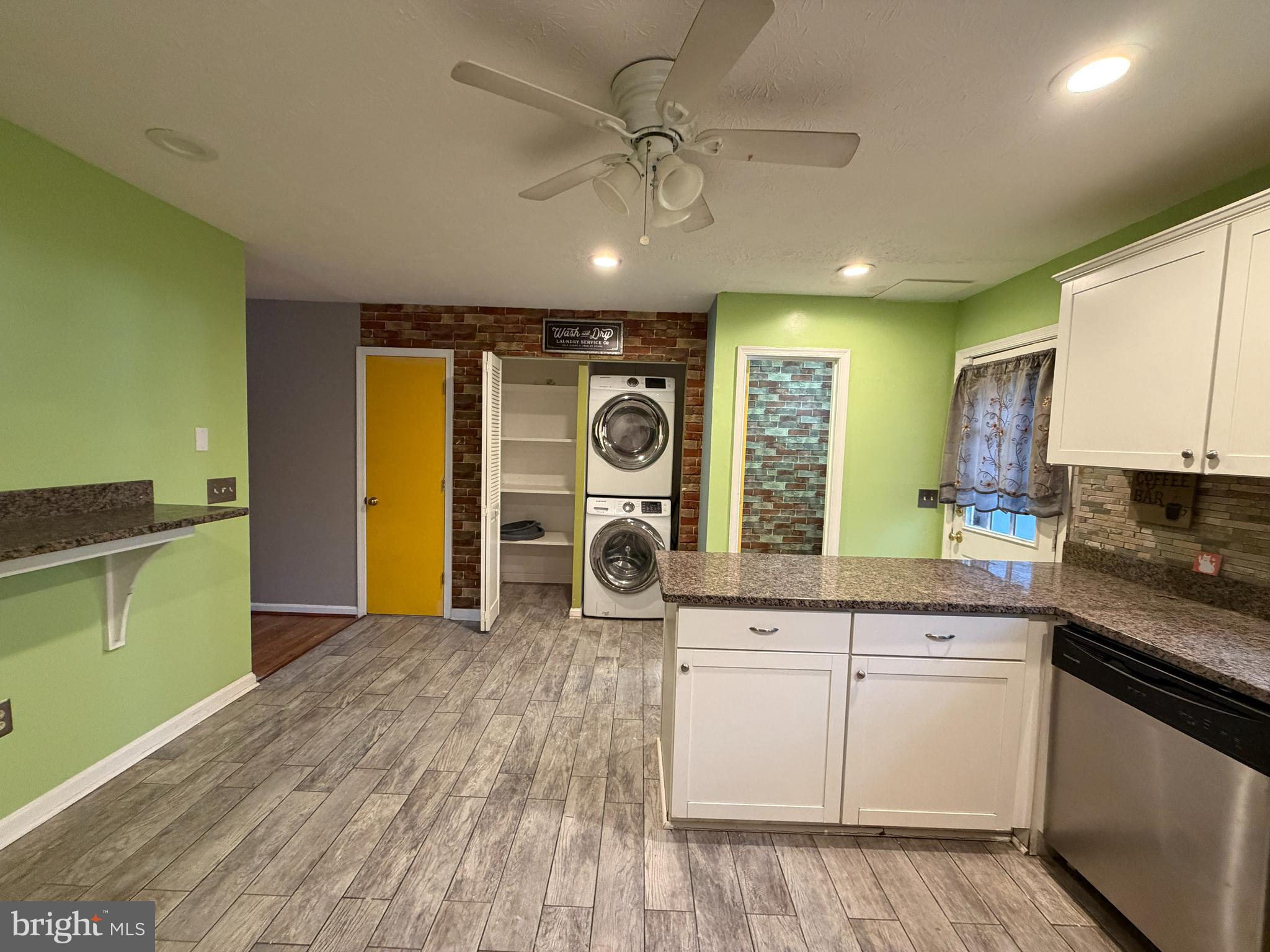 204 Brunswick Road Stephens City, VA 22655 - Photo 7 of 17