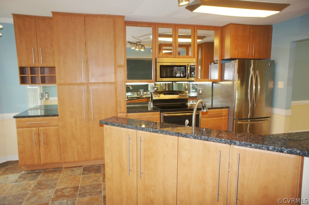 14342 Lookout Point Road, Unit 28 Midlothian, VA 23112 - Photo 6 of 24 Gallery Image 6