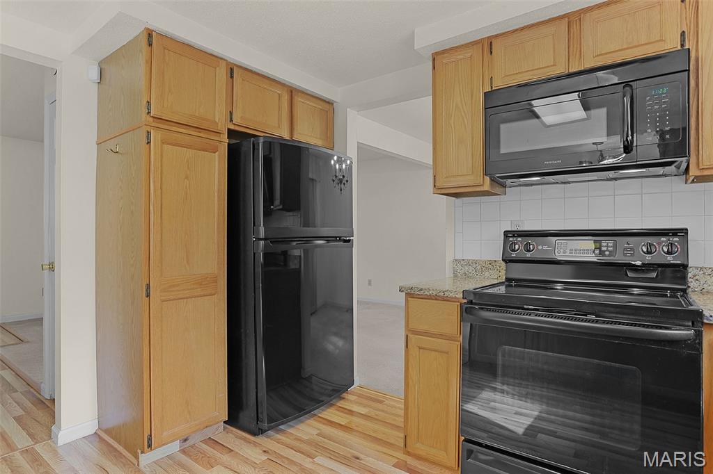 540 Woodlyn Crossing Ballwin, MO 63021 - Photo 11 of 30