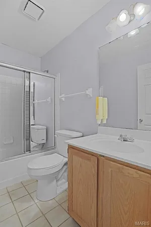 $390,000 | 540 Woodlyn Crossing, Ballwin, MO 63021