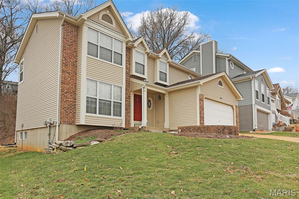 540 Woodlyn Crossing Ballwin, MO 63021 - Photo 2 of 30