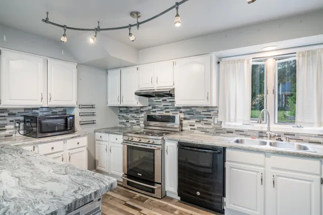 $289,000 | 105 North Park Place, Plymouth, WI 53073