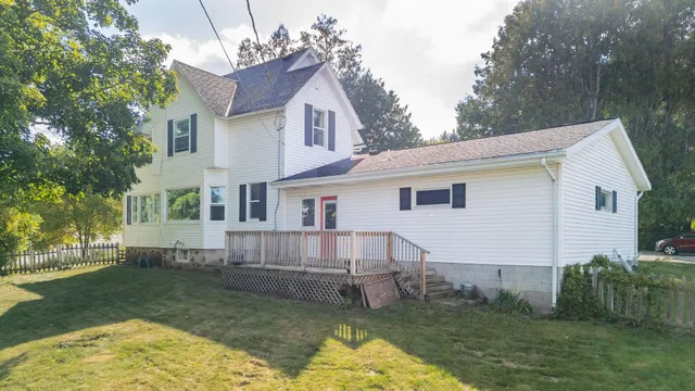 $289,000 | 105 North Park Place, Plymouth, WI 53073