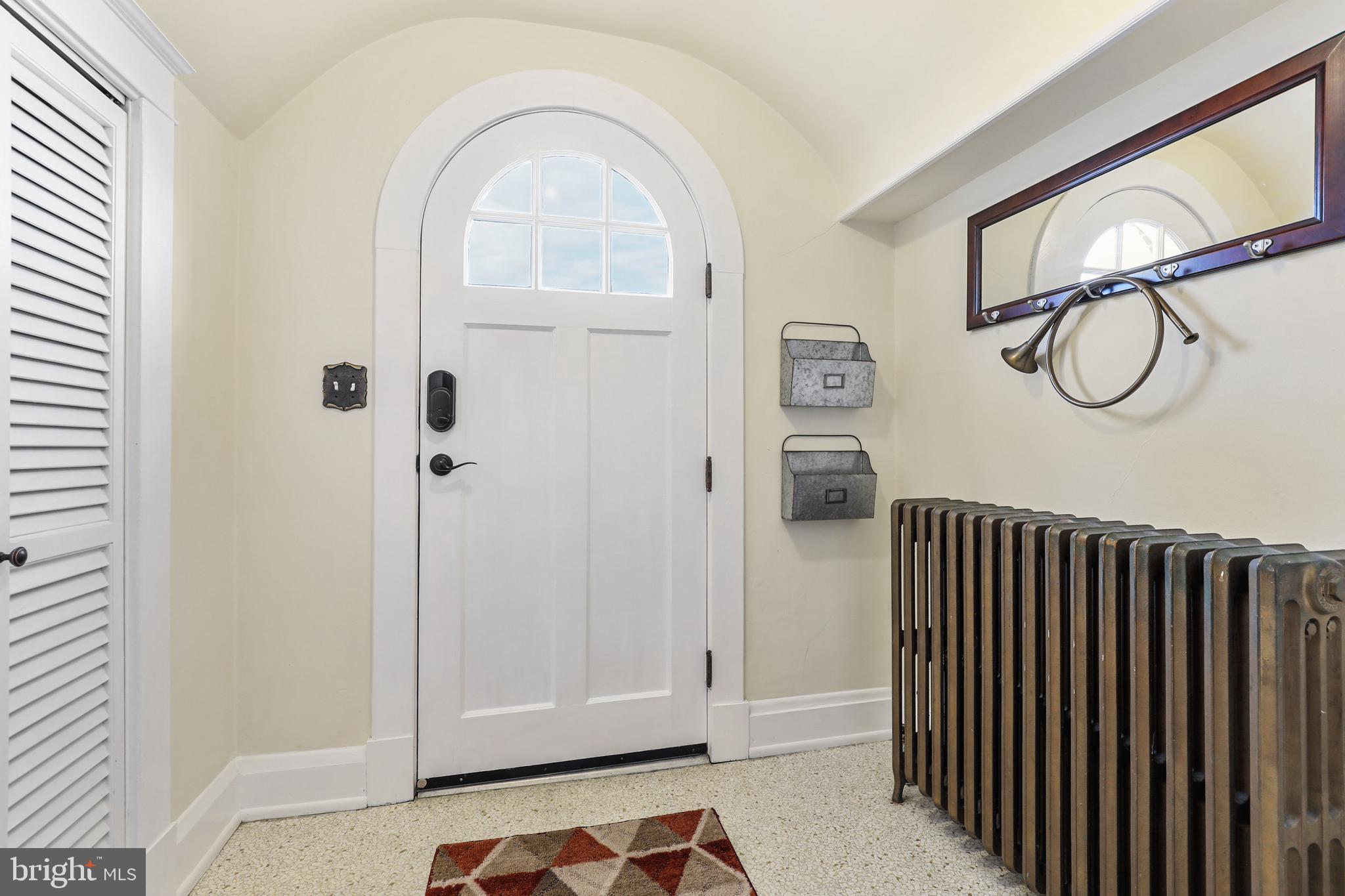 2018 Rocky Point Road Baltimore, MD 21221 - Photo 3 of 39