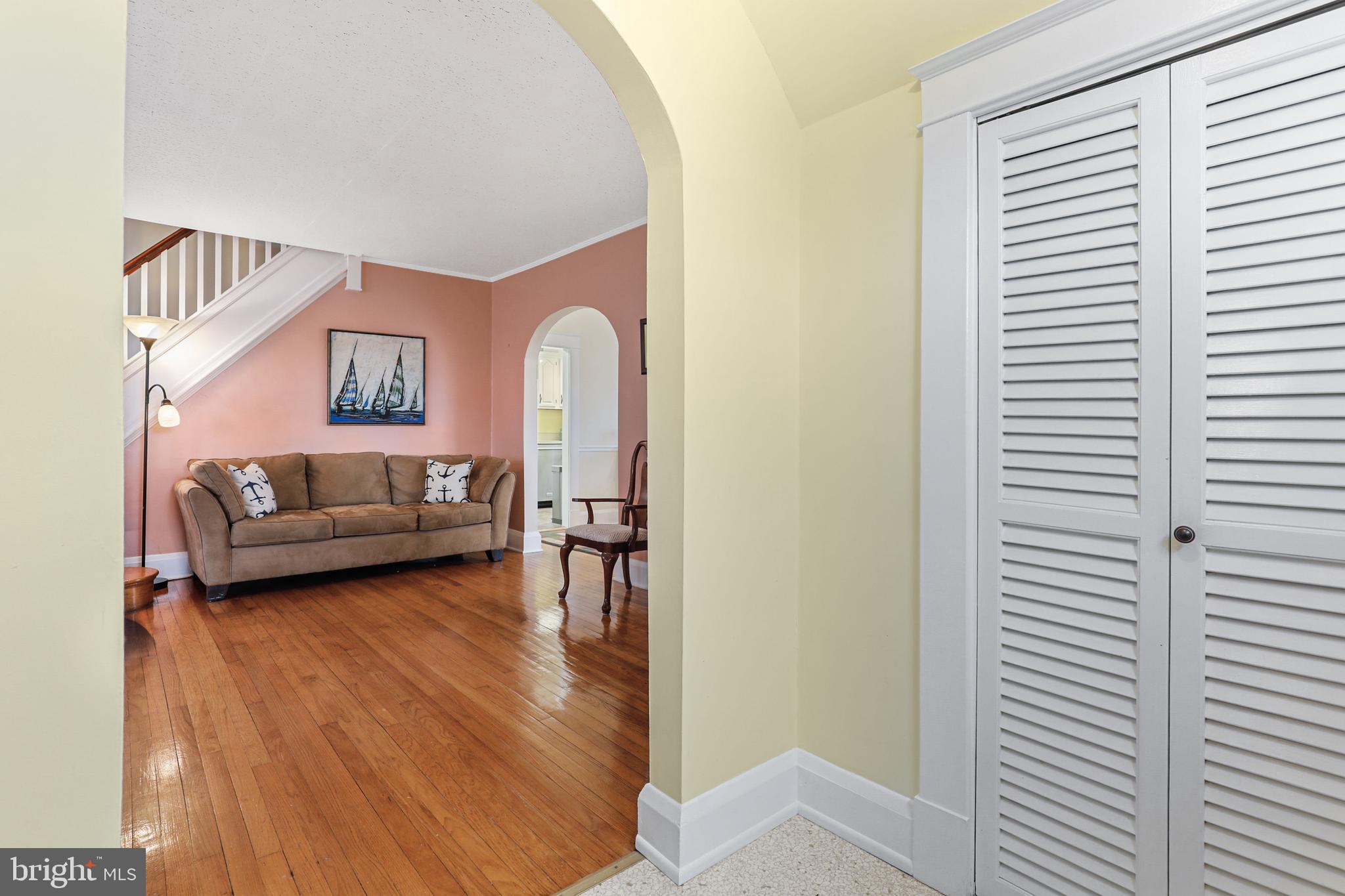 2018 Rocky Point Road Baltimore, MD 21221 - Photo 4 of 39