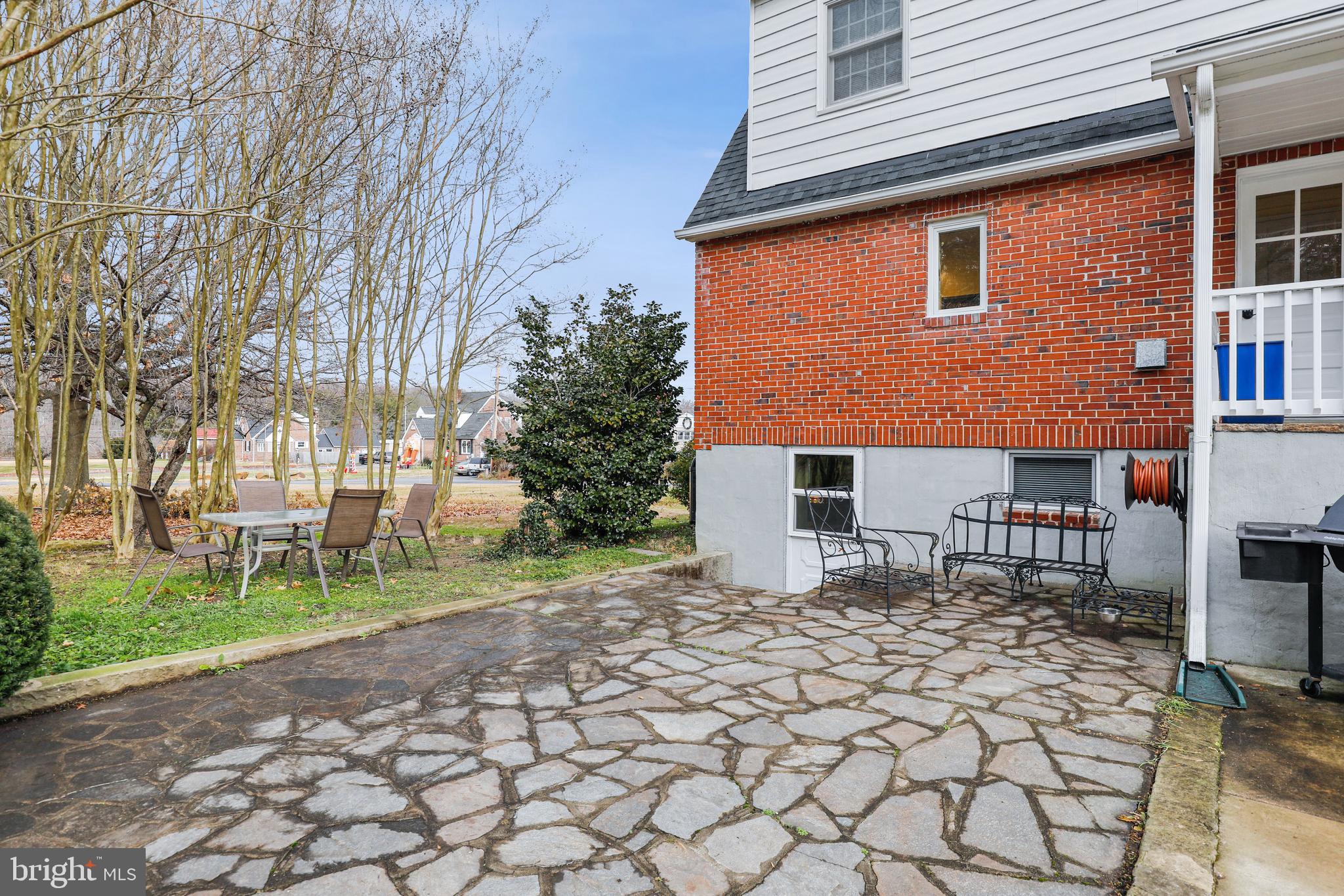 2018 Rocky Point Road Baltimore, MD 21221 - Photo 36 of 39