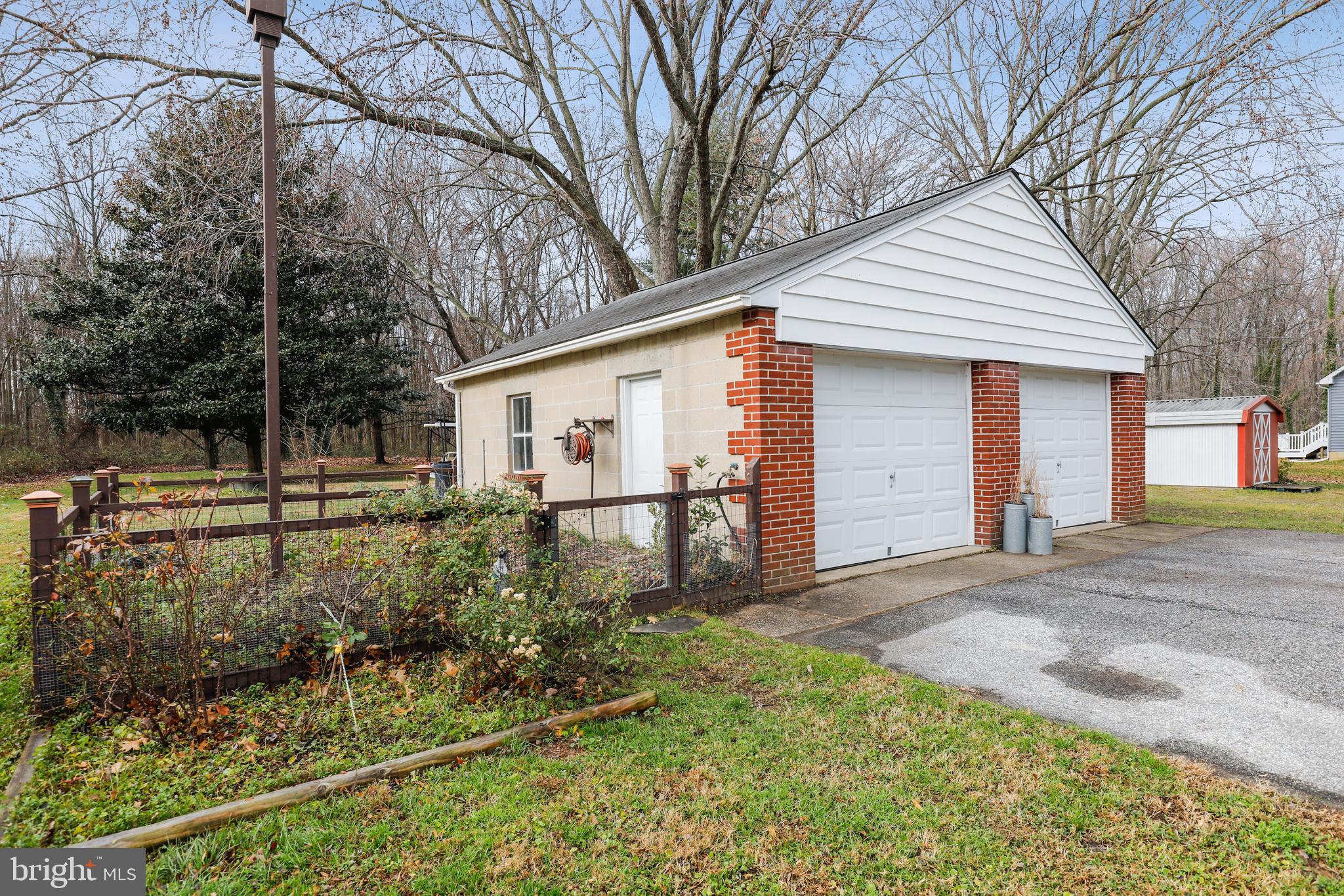 2018 Rocky Point Road Baltimore, MD 21221 - Photo 37 of 39