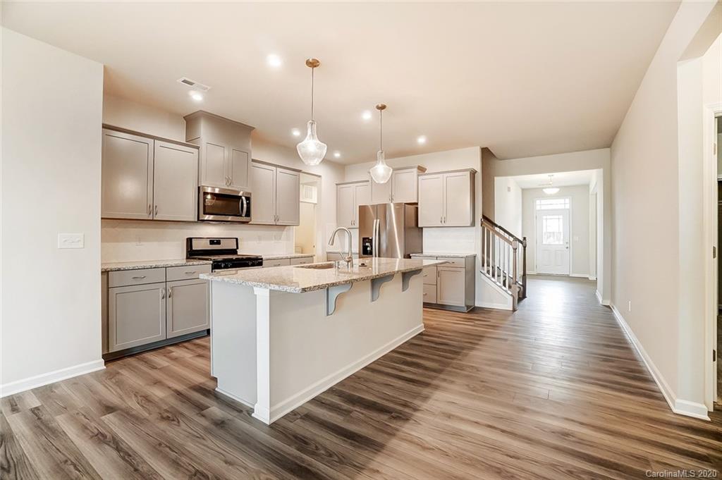 6508 Georgia Oak Road, Unit 92 Charlotte, NC 28269 - Photo 6 of 15