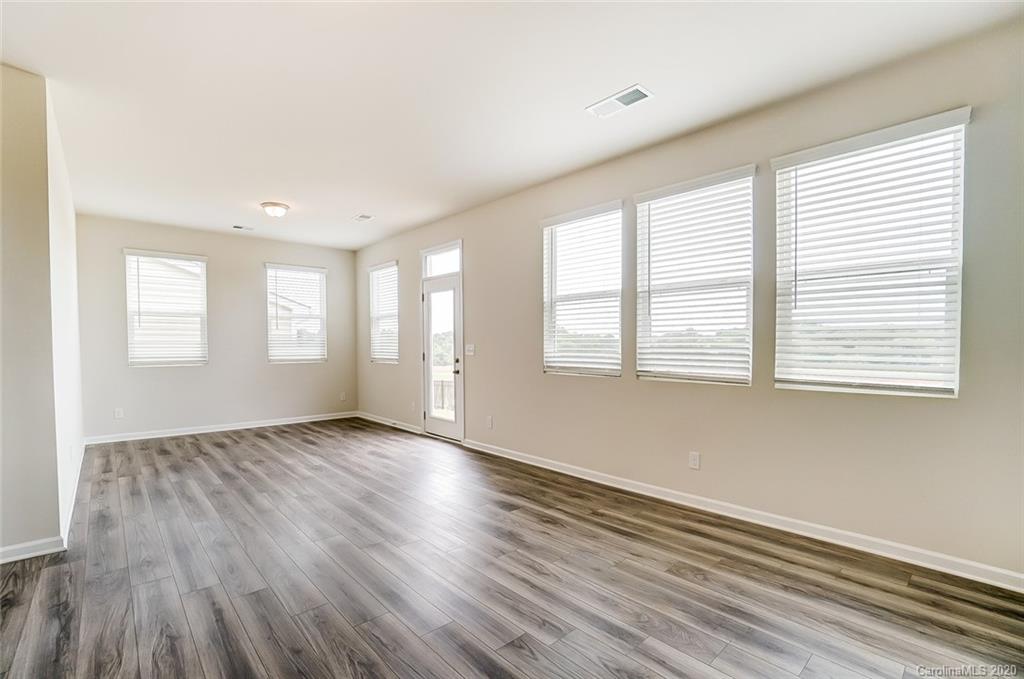 6508 Georgia Oak Road, Unit 92 Charlotte, NC 28269 - Photo 8 of 15