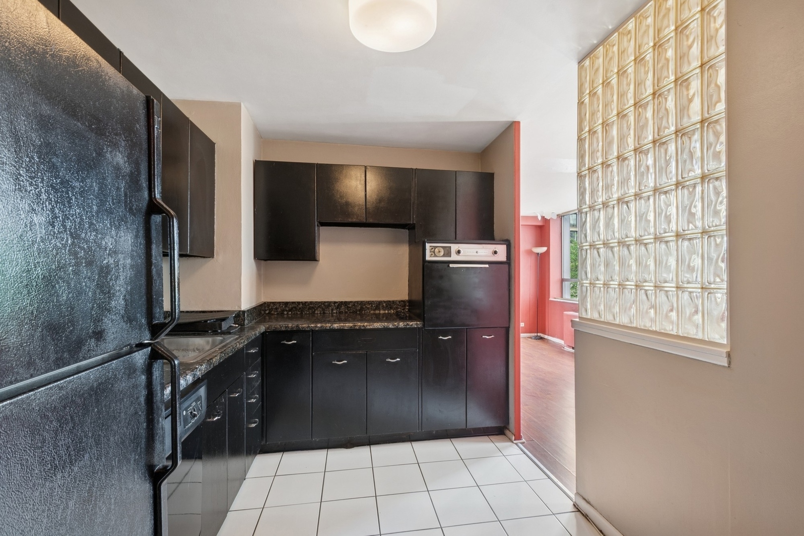 5701 North Sheridan Road, Unit 3B Chicago, IL 60660 - Photo 7 of 15