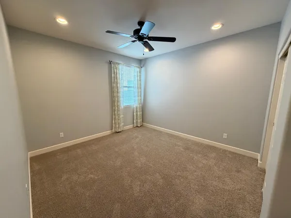 $2,099 | 2428 West Beverly Rd., Phoenix, AZ 85041