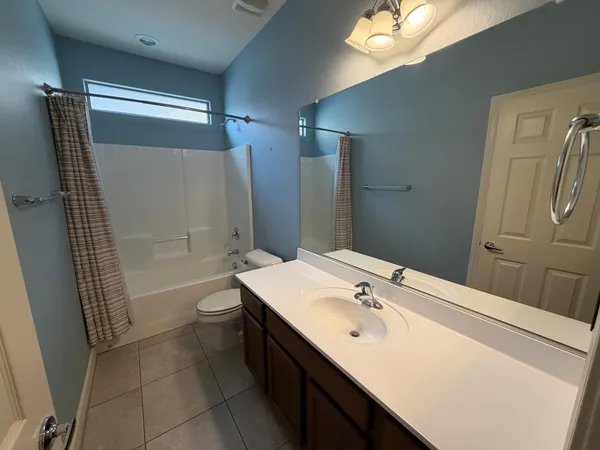 $2,099 | 2428 West Beverly Rd., Phoenix, AZ 85041