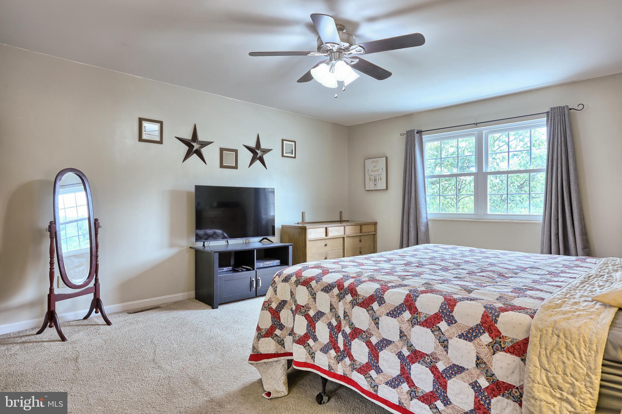 2739 Colonial Road Harrisburg, PA 17112 - Photo 18 of 34 Gallery Image 18