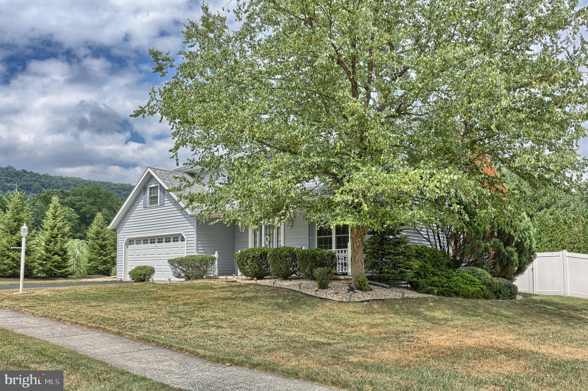 2739 Colonial Road Harrisburg, PA 17112 - Photo 3 of 34 Gallery Image 3
