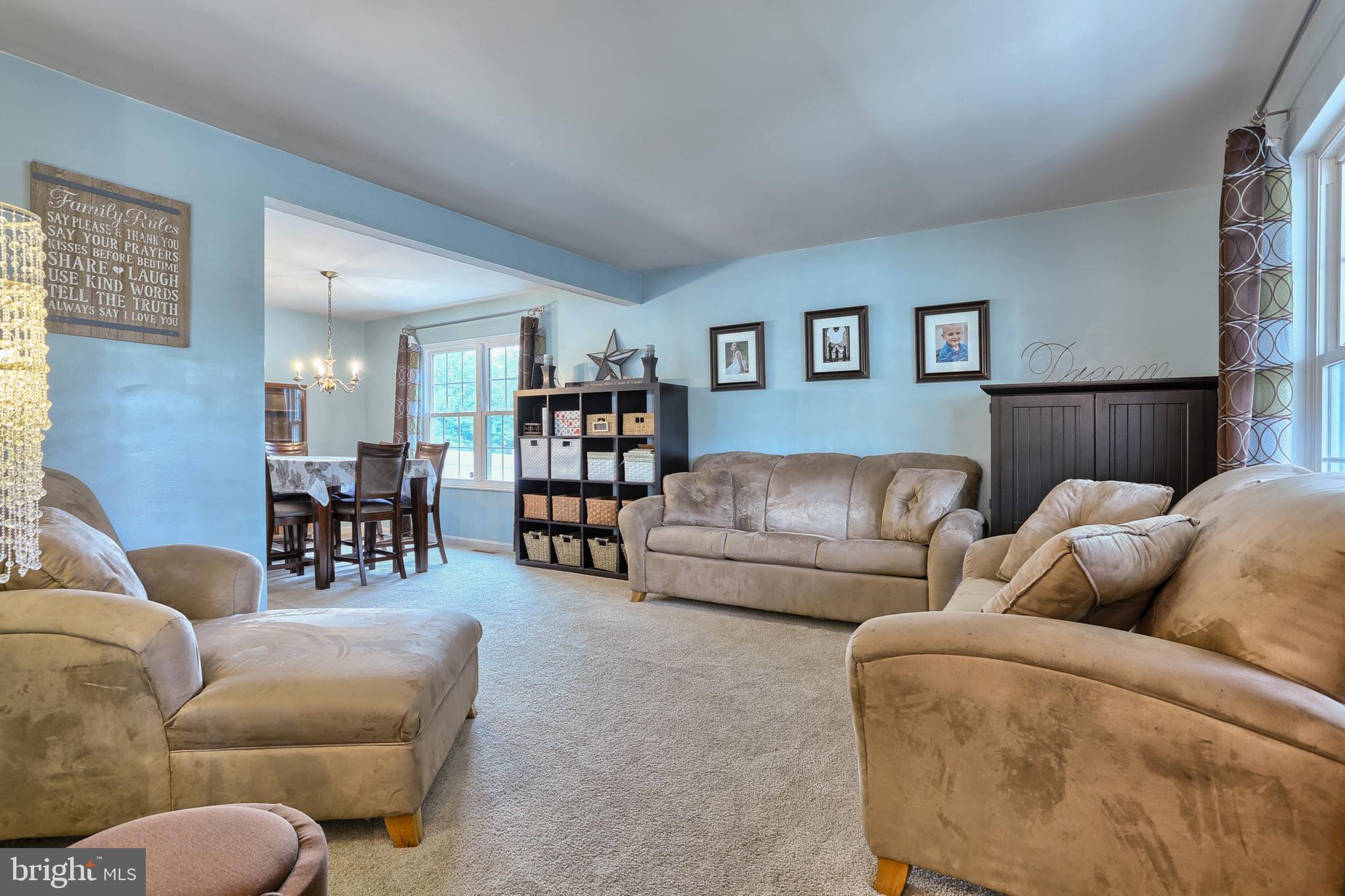 2739 Colonial Road Harrisburg, PA 17112 - Photo 6 of 34 Gallery Image 6