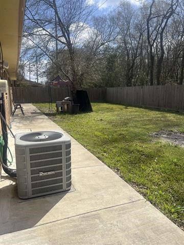 775 West Herring Street Sour Lake, TX 77659 - Photo 6 of 21 a view of a backyard with a garden