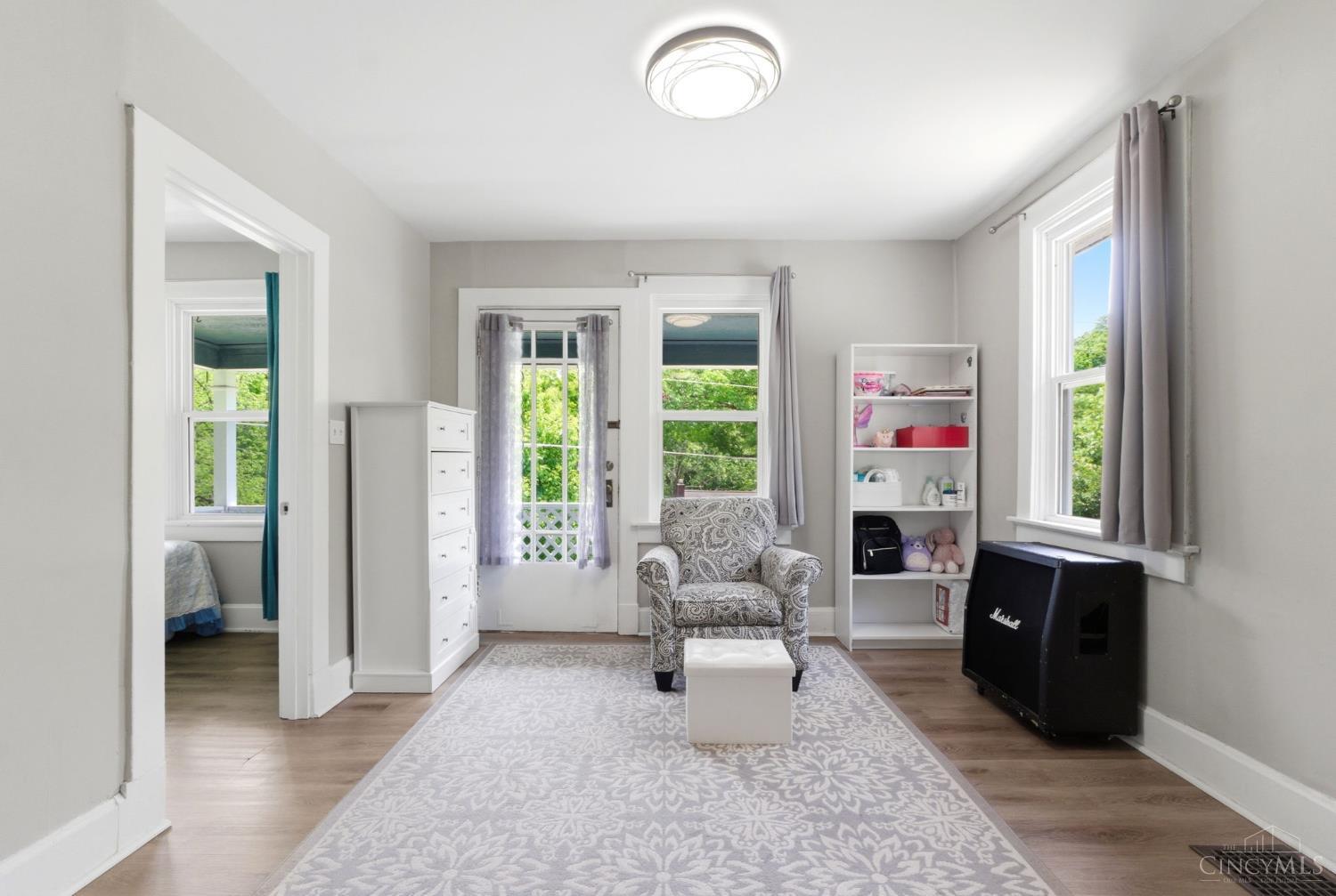 7535 Sheed Road Cincinnati, OH 45247 - Photo 6 of 40