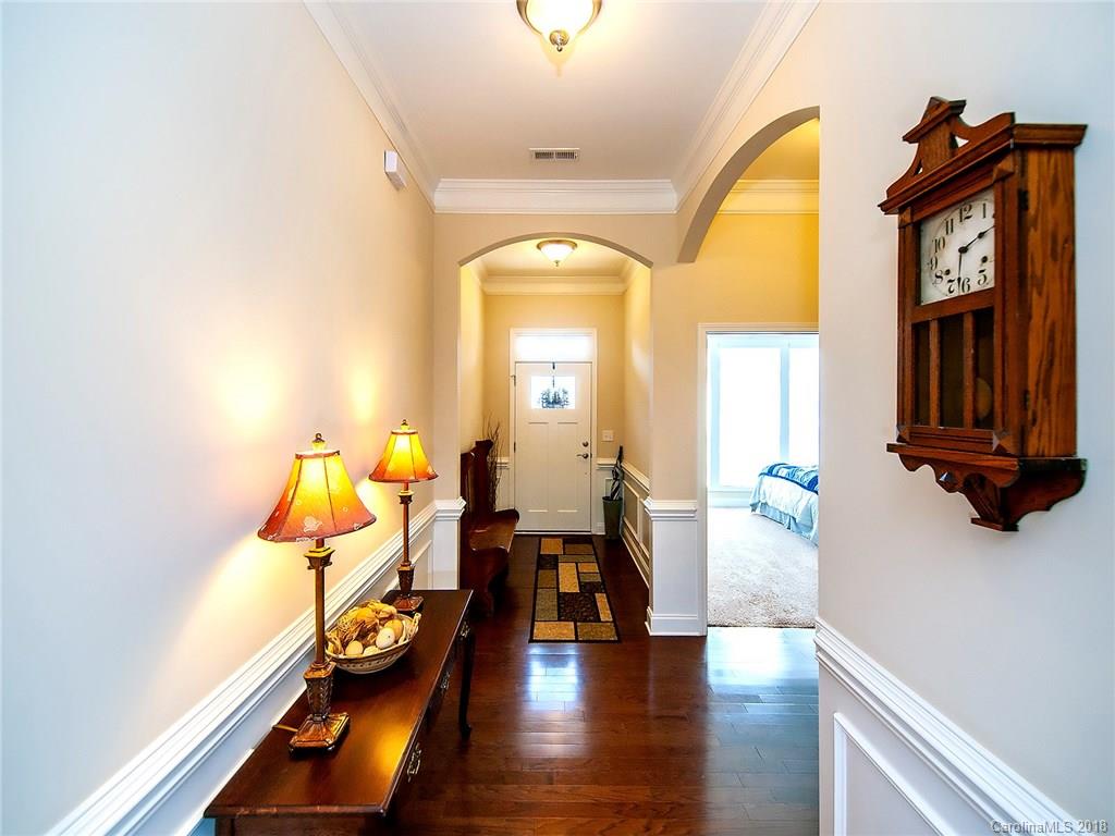 7405 Hamilton Bridge Road, Unit 52 Charlotte, NC 28278 - Photo 2 of 29 Gallery Image 2