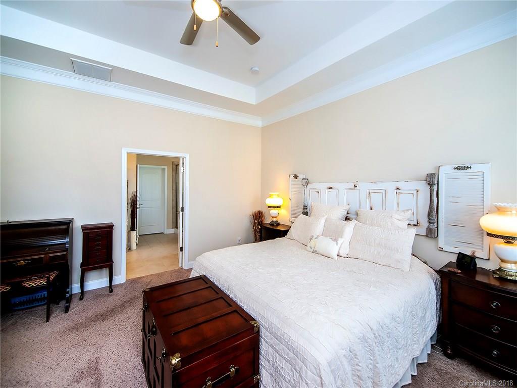 7405 Hamilton Bridge Road, Unit 52 Charlotte, NC 28278 - Photo 12 of 29 Gallery Image 12