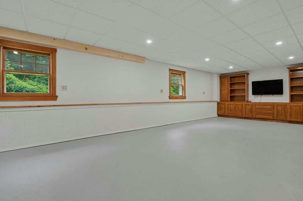 10 Sadler Road Upton, MA 01568 - Photo 33 of 42