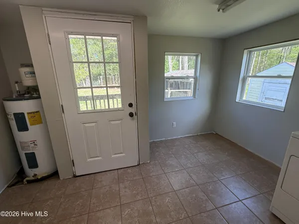 $195,000 | 2803 Travis Road, Columbia, NC 27925