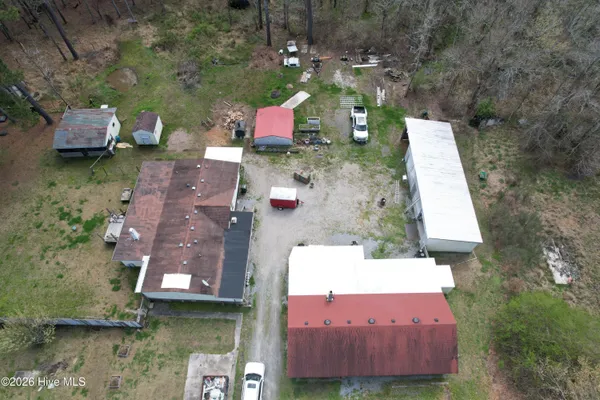 $195,000 | 2803 Travis Road, Columbia, NC 27925