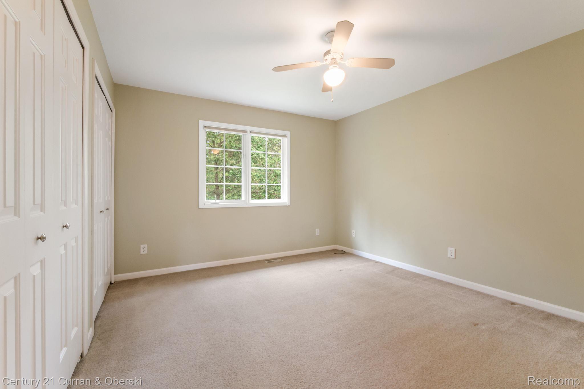 27852 Larson Lane Farmington, MI 48331 - Photo 47 of 75 46-web-or-mls-P2360841.jpg